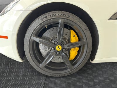 2014 Ferrari California Base