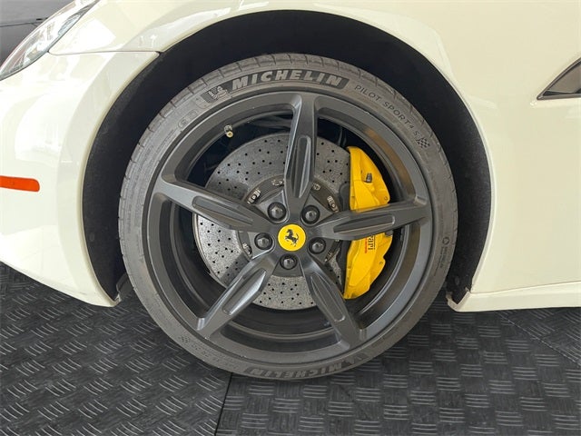 2014 Ferrari California Base