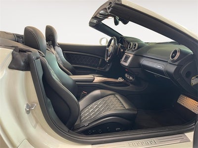 2014 Ferrari California Base