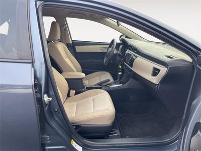 2016 Toyota COROLLA LE