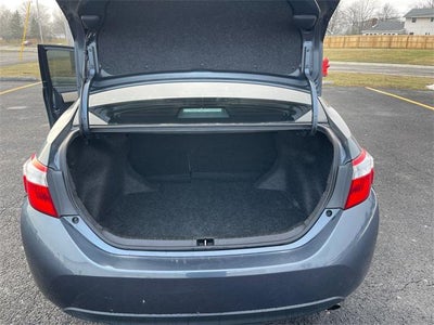 2016 Toyota COROLLA LE