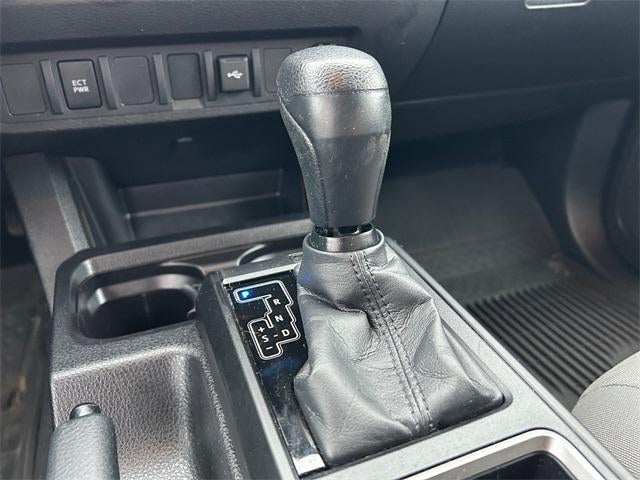 2023 Toyota TACOMA SR SR V6