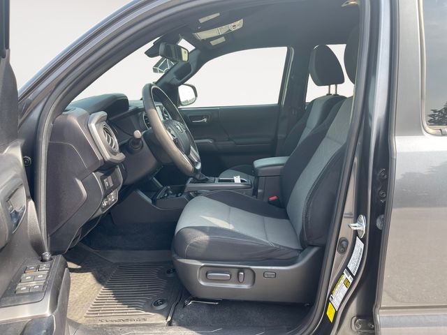2022 Toyota Tacoma TRD Sport V6
