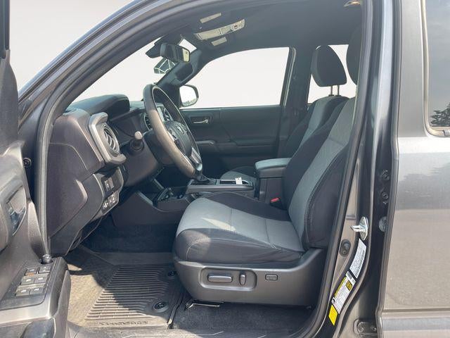 2022 Toyota Tacoma TRD Sport V6