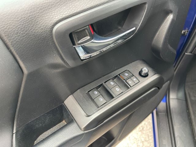 2022 Toyota Tacoma TRD Off-Road V6