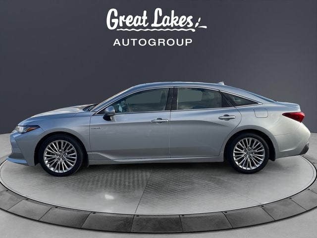 2019 Toyota AVALON HYBRID Limited