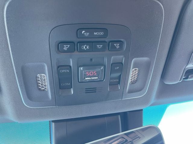 2019 Toyota AVALON HYBRID Limited