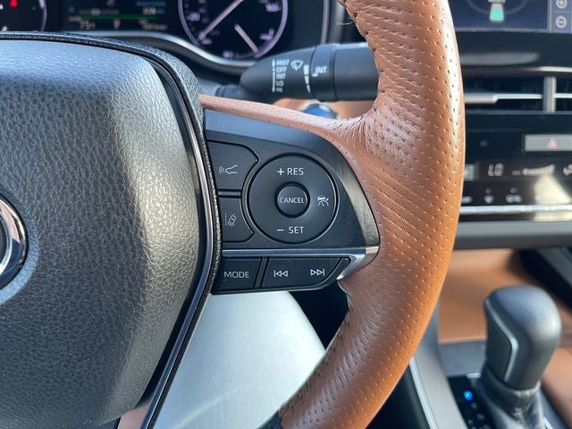 2019 Toyota AVALON HYBRID Limited