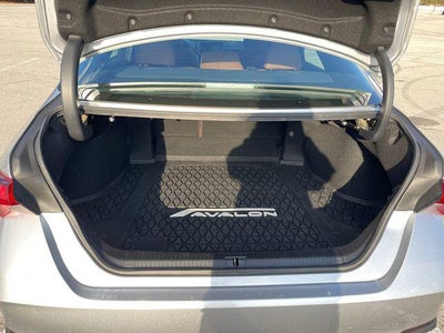 2019 Toyota AVALON HYBRID Limited