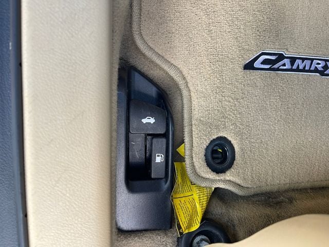 2016 Toyota CAMRY XLE