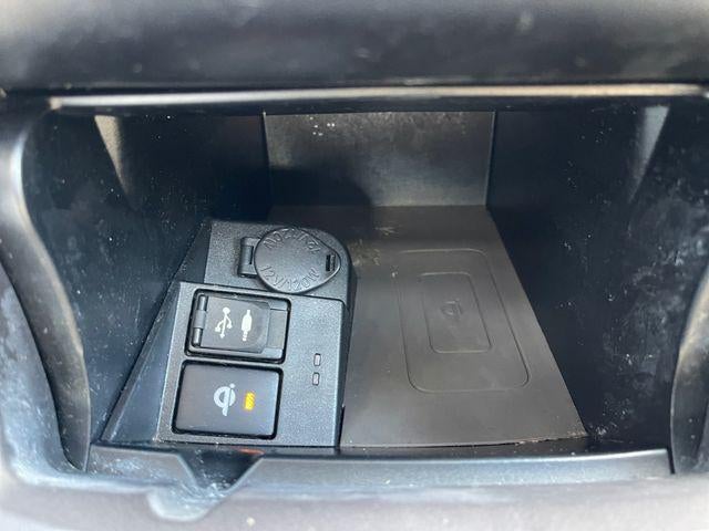 2016 Toyota CAMRY XLE