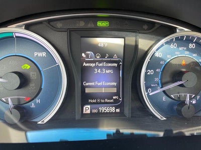 2016 Toyota CAMRY XLE