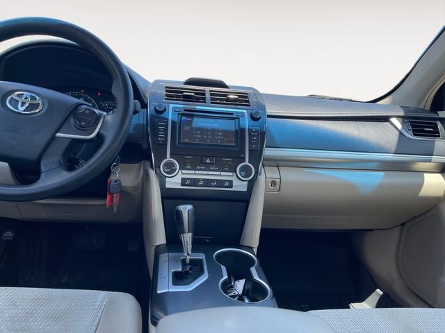 2012 Toyota CAMRY LE