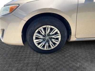 2012 Toyota CAMRY LE