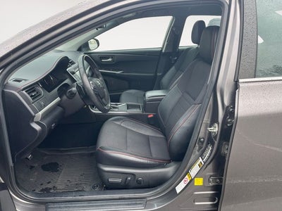 2017 Toyota Camry SE