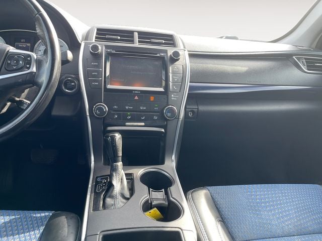 2016 Toyota CAMRY LE