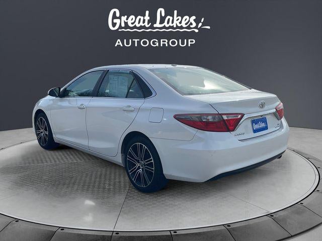 2016 Toyota CAMRY LE