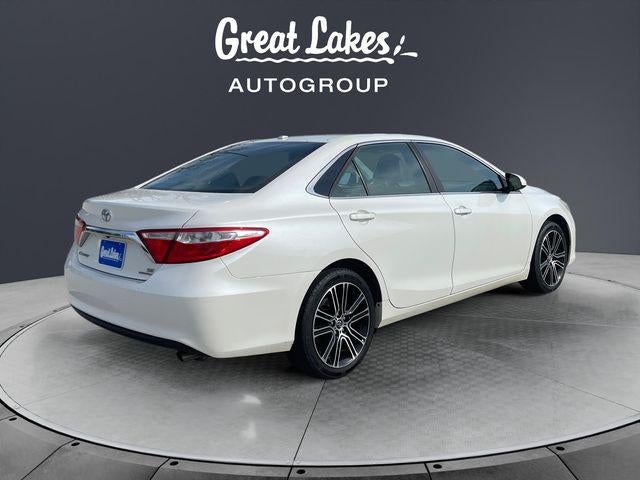 2016 Toyota CAMRY LE