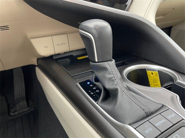 2024 Toyota CAMRY XLE