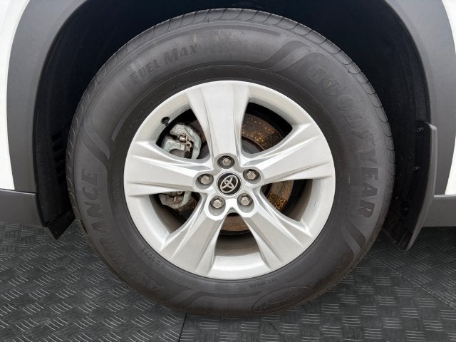 2026 Toyota Grand Highlander LE