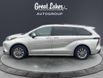 2025 Toyota Sienna LE 8 Passenger