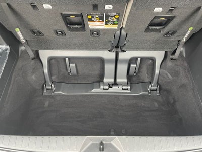2025 Toyota Sienna LE 8 Passenger