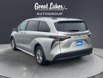 2025 Toyota Sienna LE 8 Passenger