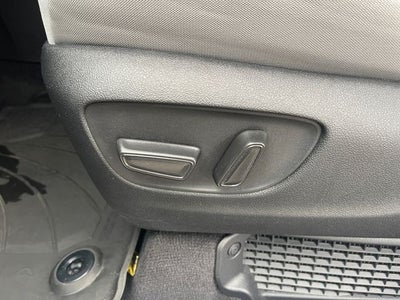 2025 Toyota Sienna LE 8 Passenger
