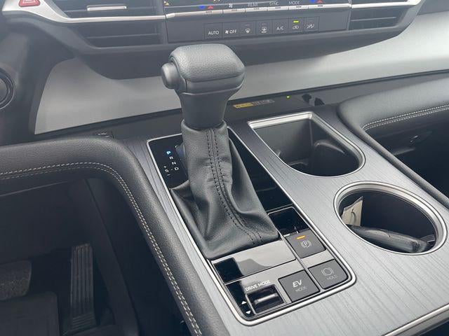 2025 Toyota Sienna LE 8 Passenger
