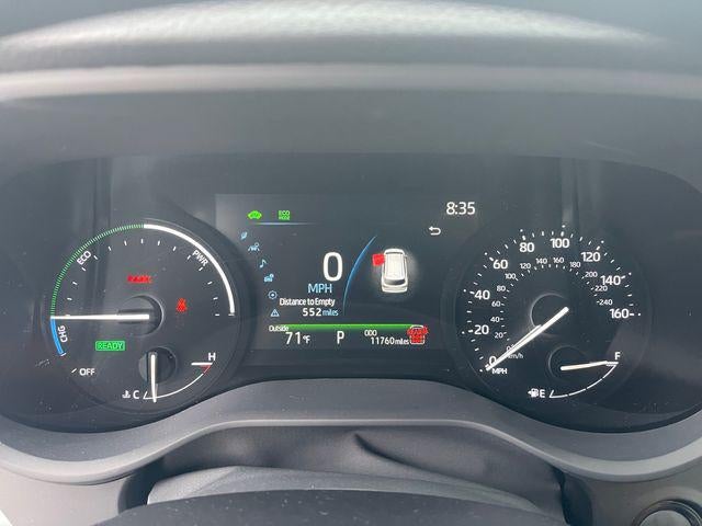 2025 Toyota Sienna LE 8 Passenger