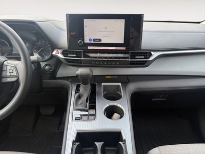2025 Toyota Sienna LE 8 Passenger