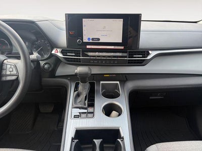 2025 Toyota Sienna LE 8 Passenger