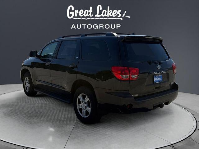 2011 Toyota SEQUOIA SR5 5.7L