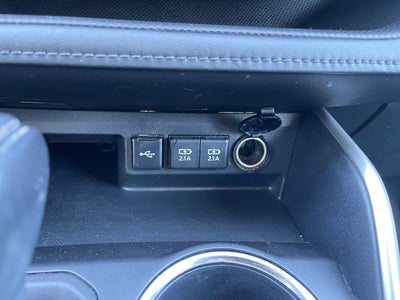 2020 Toyota HIGHLANDER L