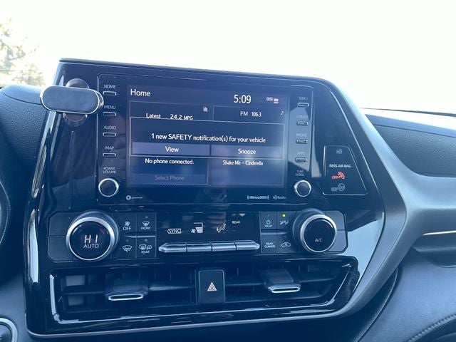 2020 Toyota HIGHLANDER L