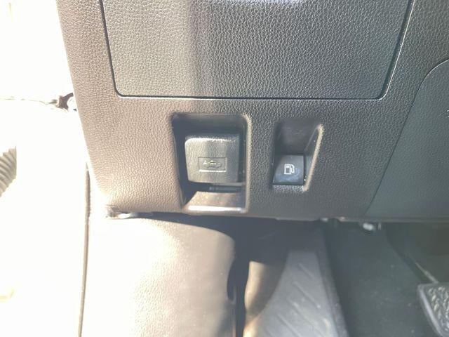 2020 Toyota HIGHLANDER L