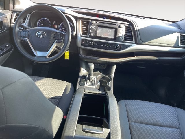 2018 Toyota Highlander LE