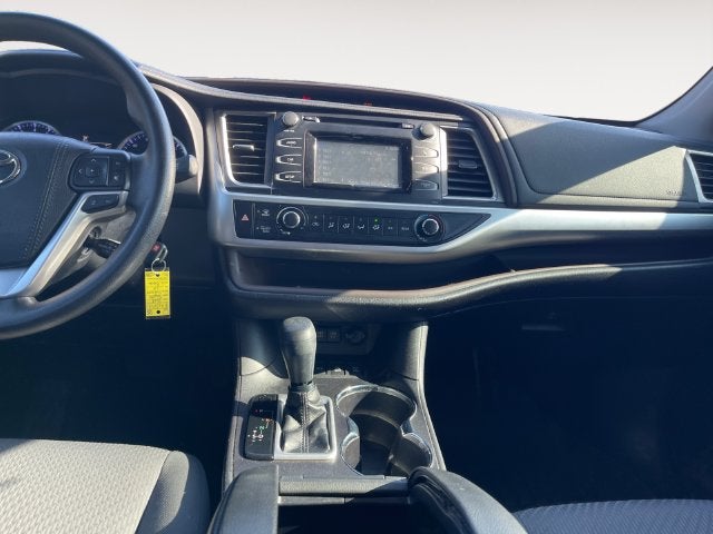 2018 Toyota Highlander LE