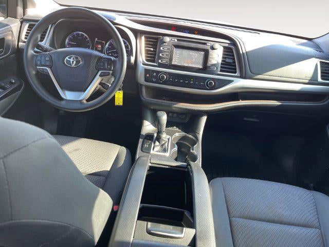2018 Toyota Highlander LE