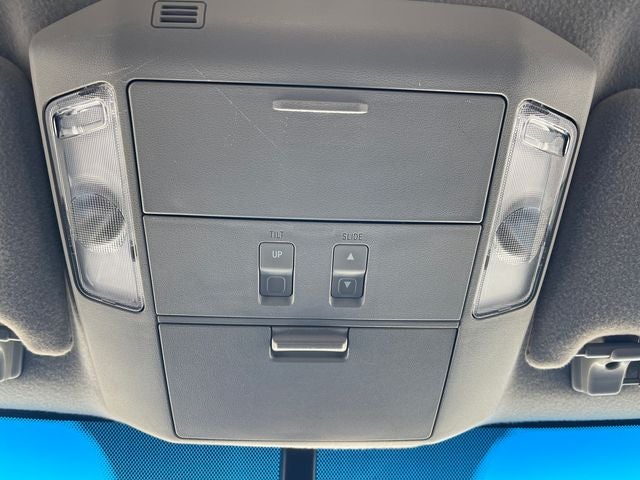 2011 Toyota SEQUOIA Platinum
