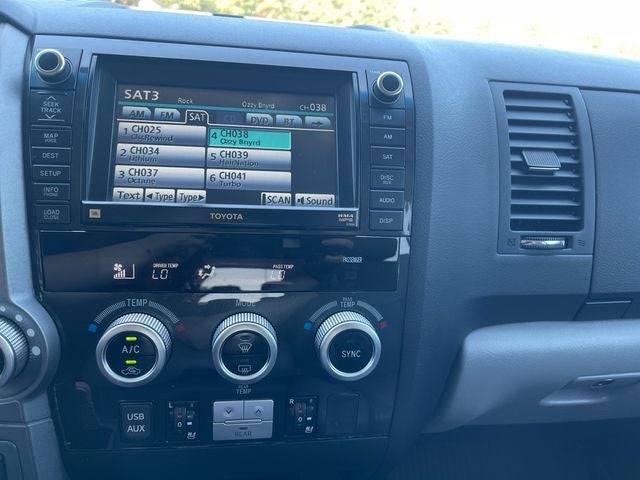 2011 Toyota SEQUOIA Platinum