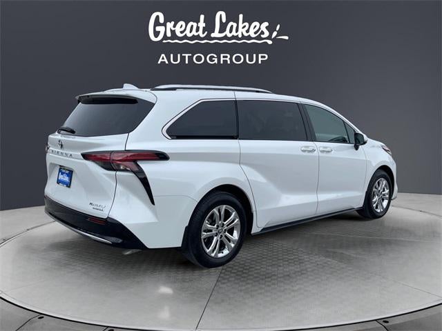 2024 Toyota SIENNA PLT AWD Platinum 7 Passenger