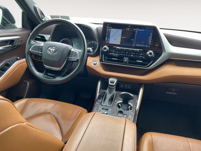 2022 Toyota HIGHLANDER Platinum
