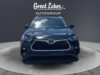 2022 Toyota HIGHLANDER XLE