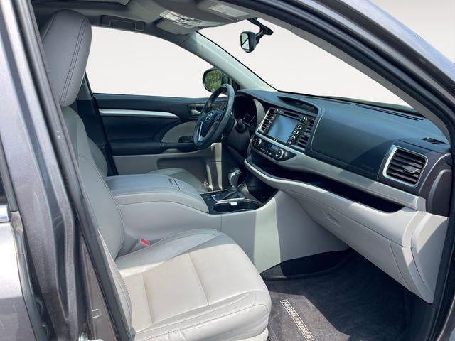 2016 Toyota Highlander XLE V6
