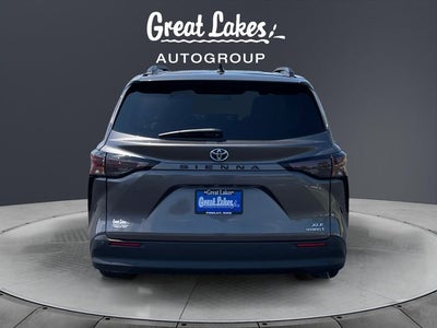 2023 Toyota Sienna XLE 7 Passenger
