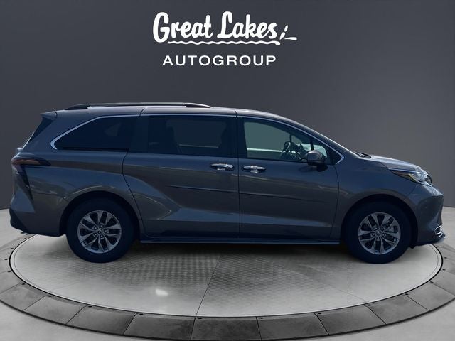 2023 Toyota Sienna XLE 7 Passenger