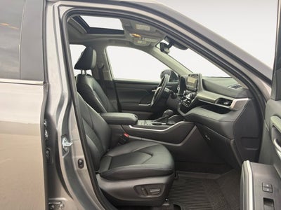 2026 Toyota Highlander Hybrid XLE