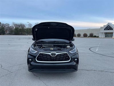 2023 Toyota HIGHLANDER LE