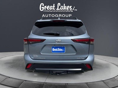 2024 Toyota HIGHLANDER XLE
